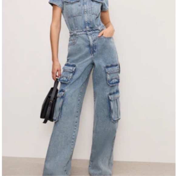 GOOD AMERICAN DENIM CARGO JUMPSUIT IN INDIGO SIZE XS - Picture 4 of 16